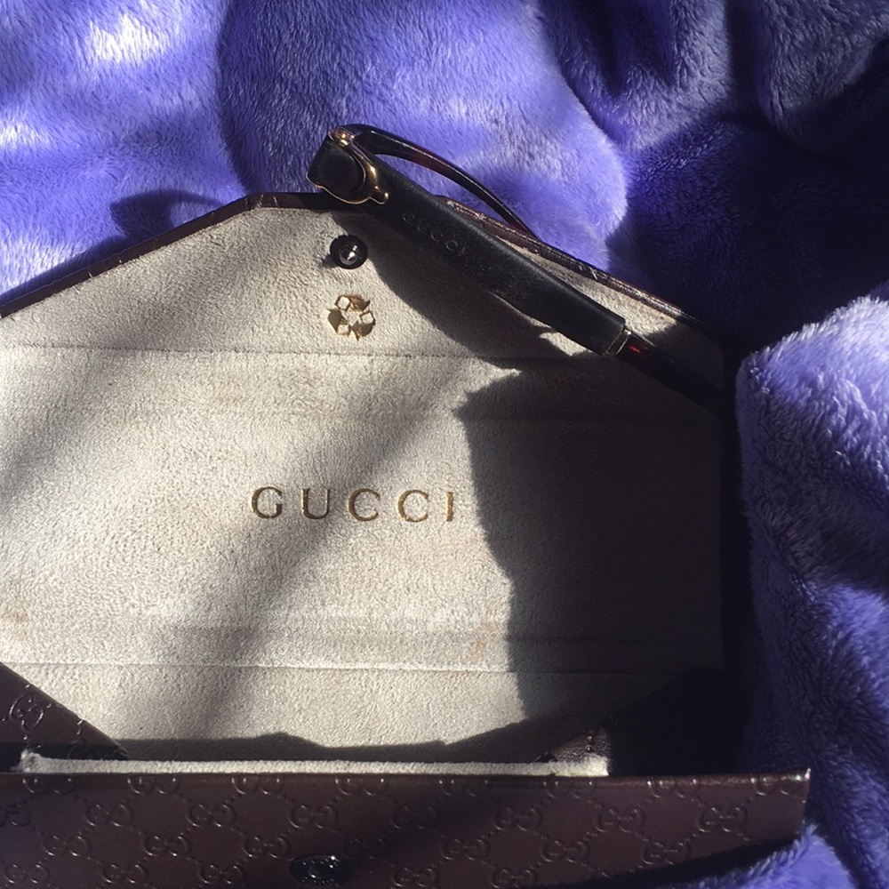 Gucci-eyeglasses case/Trinket box, Fabulous!